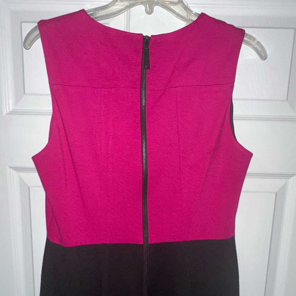 Vince Camuto shapely two tone dress 🔥